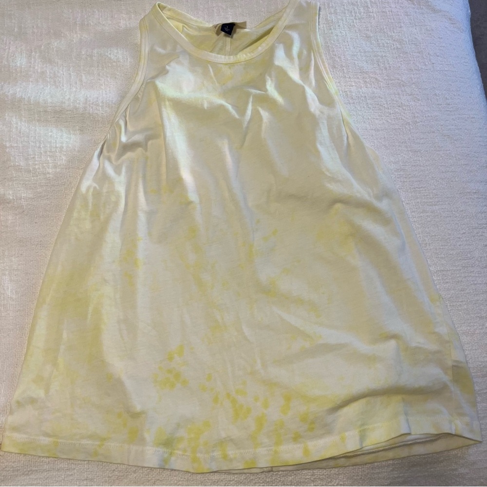 Universal Thread Tank Tops
